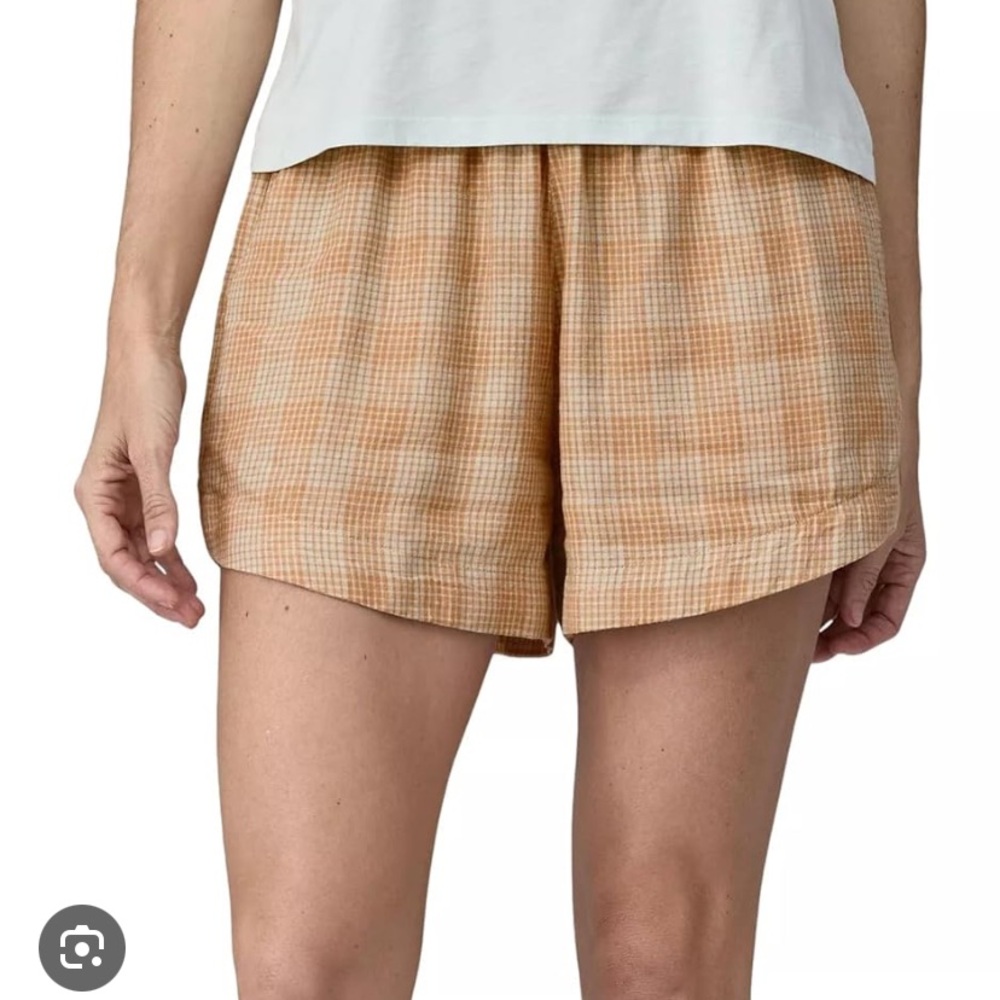 NWT Patagonia Women's Garden Island Shorts in Wispy Green